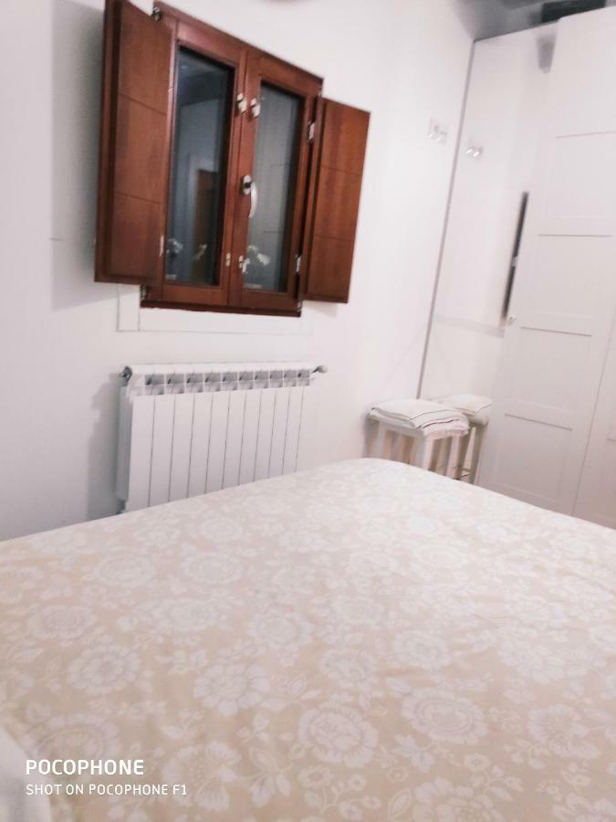 Apartamento Sayly Бургос Экстерьер фото
